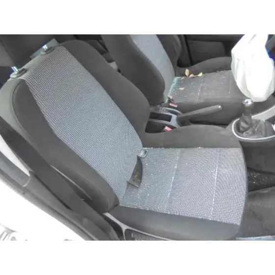 PEUGEOT 307 BERLINA (S2) '2006 X-LINE BLANCO