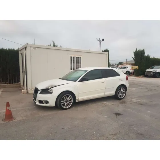 AUDI A3 (8P) '2009 2.0 TDI S LINE (103KW) BLANCO