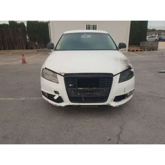 AUDI A3 (8P) '2009 2.0 TDI S LINE (103KW) BLANCO