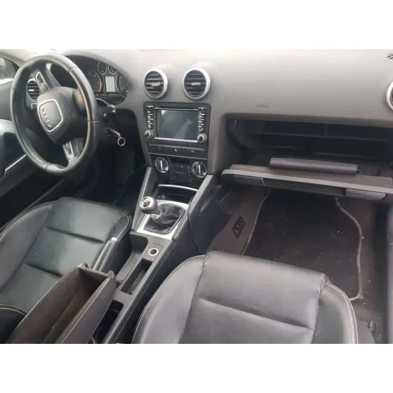 AUDI A3 (8P) '2009 2.0 TDI S LINE (103KW) BLANCO