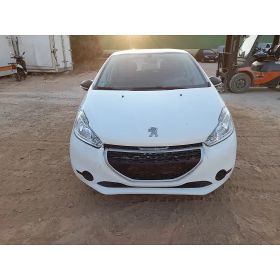 Peugeot 208 I (CA_, CC_) 2012