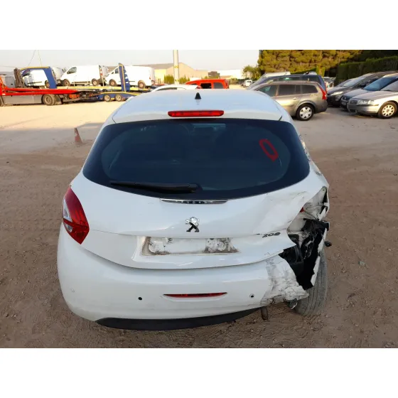 Peugeot 208 I (CA_, CC_) 2012