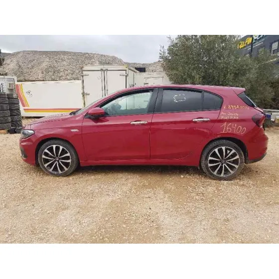 FIAT TIPO II (357) BERLINA '2019 LOUNGE ROJO