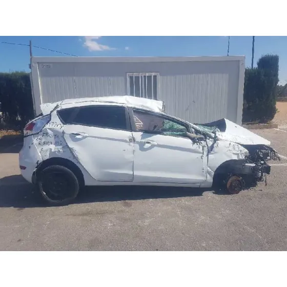 FORD FIESTA (CCN) '2016 TREND BLANCO