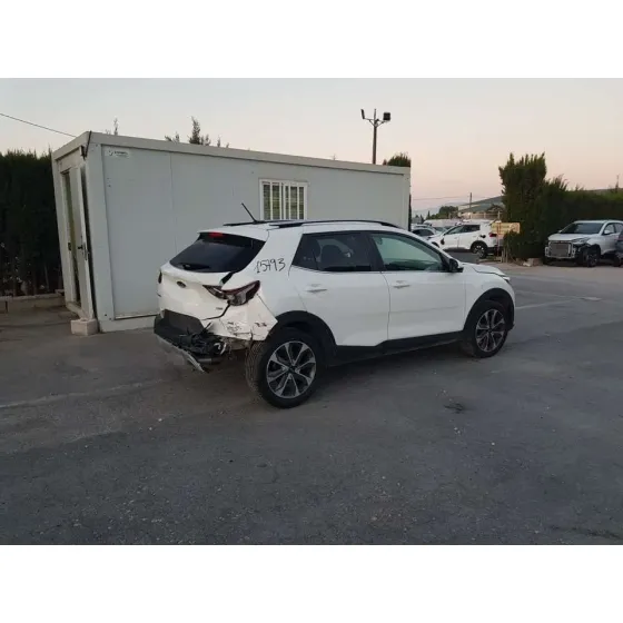 KIA STONIC (YBCUV) '2018 CONCEPT BLANCO