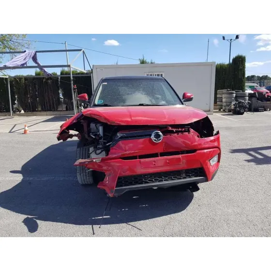 SSANGYONG TIVOLI '2018 LINE 4X2 ROJO