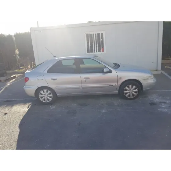 CITROEN XSARA BERLINA '2001 2.0 HDI SX (66KW) GRIS
