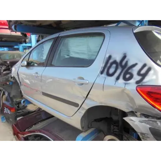 PEUGEOT 307 BERLINA (S2) '2007 X-LINE GRIS