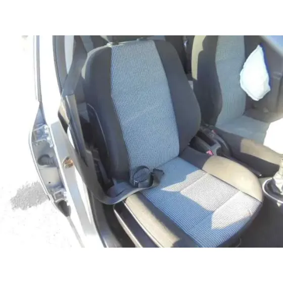 PEUGEOT 307 BERLINA (S2) '2007 X-LINE GRIS
