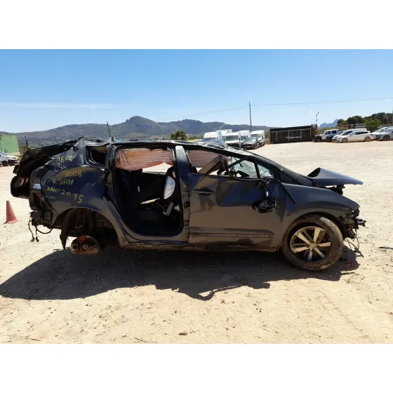 Peugeot 3008 I MONOSPACE (0U_) 2014