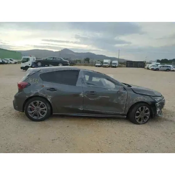 FORD FOCUS '2022 ST-LINE GRIS OSCURO