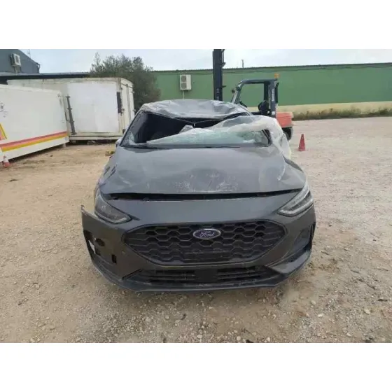 FORD FOCUS '2022 ST-LINE GRIS OSCURO