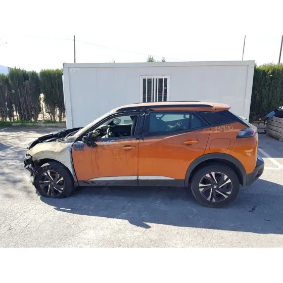 PEUGEOT 2008 (P1) '2020 GT LINE NARANJA