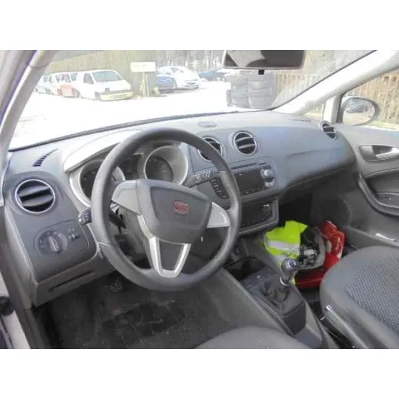 SEAT IBIZA SC (6J1) '2010 REFERENCE BLANCO