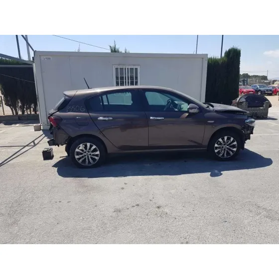 FIAT TIPO II (357) BERLINA '2019 EASY BEIG OSCURO