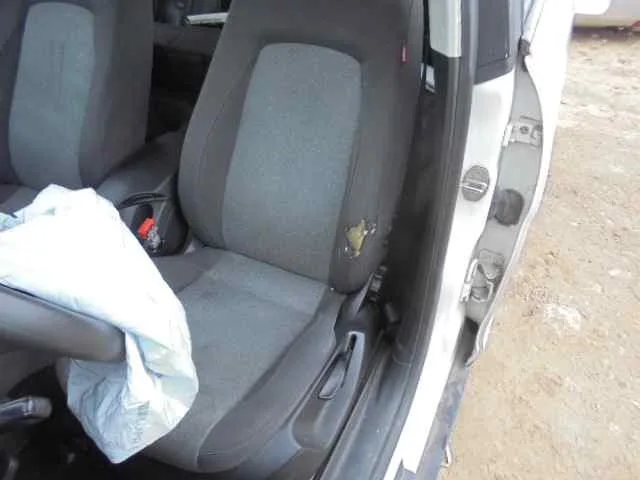 SEAT TOLEDO (5P2) SEAT TOLEDO (5P2) '2009 EXCLUSIVE BLANCO 2005