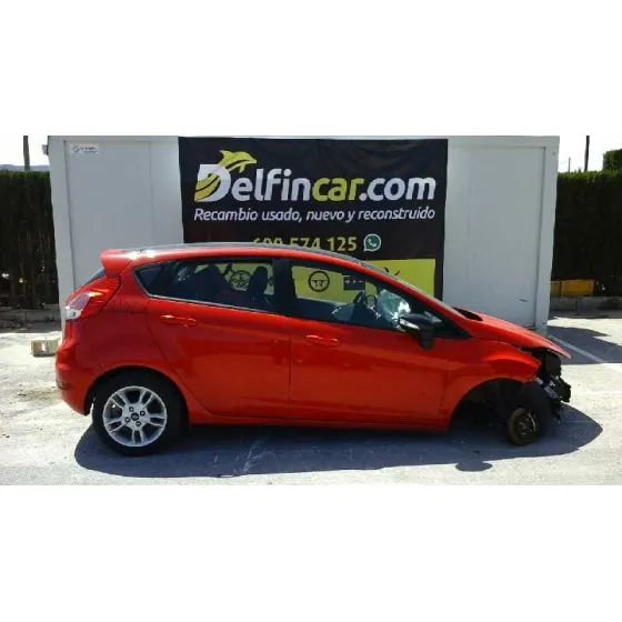 FORD FIESTA (CCN) '2015 TREND ROJO