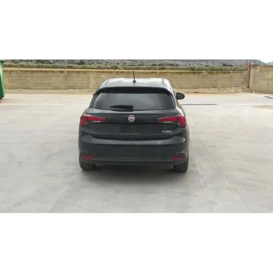 Fiat TIPO HATCHBACK (356_, 357_) 2016