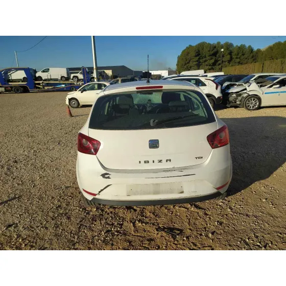 SEAT IBIZA (6J5) '2014 REFERENCE BLANCO