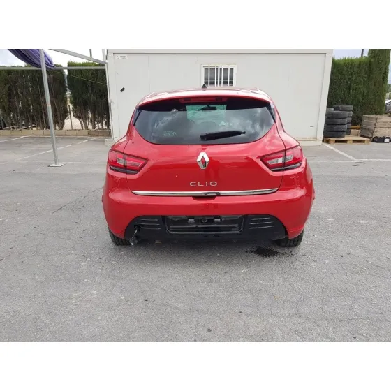 RENAULT CLIO IV '2017 AUTHENTIQUE ROJO