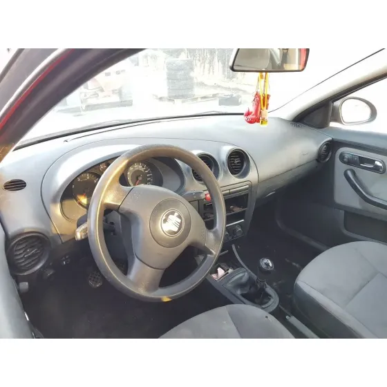 SEAT IBIZA (6L1) '2003 SIGNO ROJO