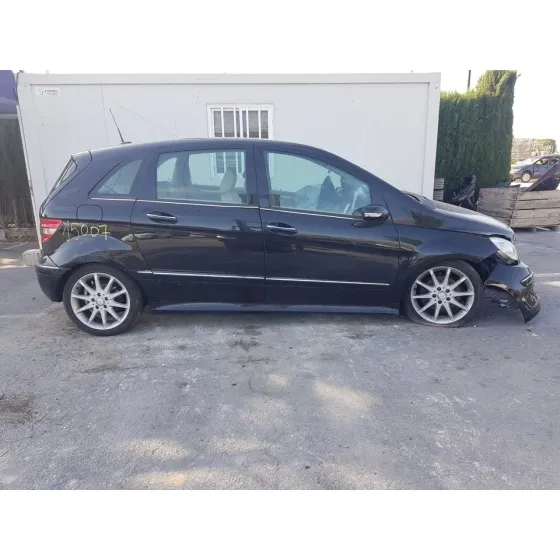 MERCEDES CLASE B (W245) '2008 180 CDI (245.207) NEGRO