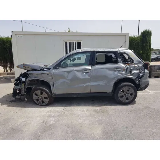 SUZUKI VITARA '2023 HYBRID GRIS