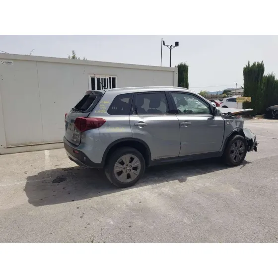 SUZUKI VITARA '2023 HYBRID GRIS