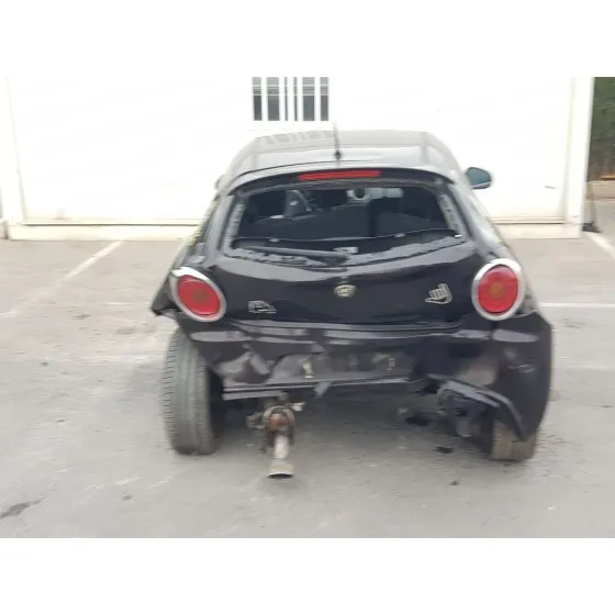 ALFA ROMEO MITO (145) '2010 DISTINCTIVE NEGRO