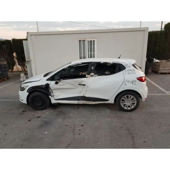 RENAULT CLIO IV '2017 BUSINESS BLANCO
