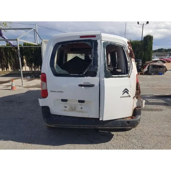 CITROEN BERLINGO '2023 FEEL M 5P BLANCO