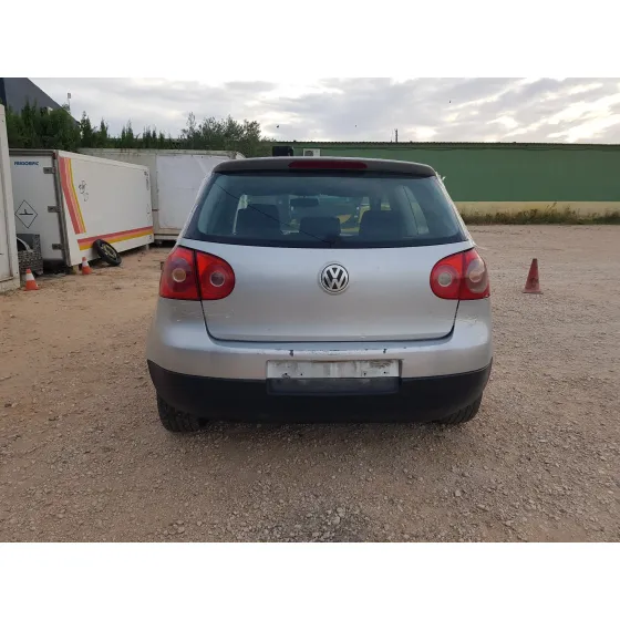 VOLKSWAGEN GOLF V BERLINA (1K1) '2004 SPORTLINE GRIS