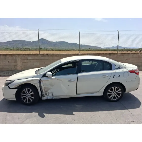 Renault LATITUDE (L70_) 2011