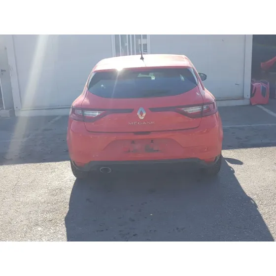RENAULT MEGANE IV BERLINA 5P '2017 BUSINESS ROJO