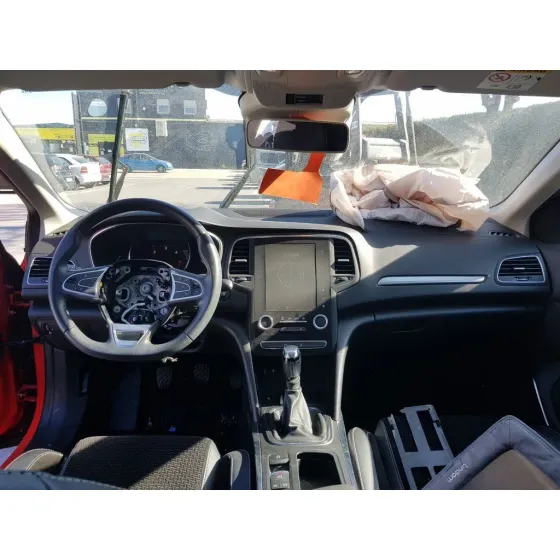 RENAULT MEGANE IV BERLINA 5P '2017 BUSINESS ROJO