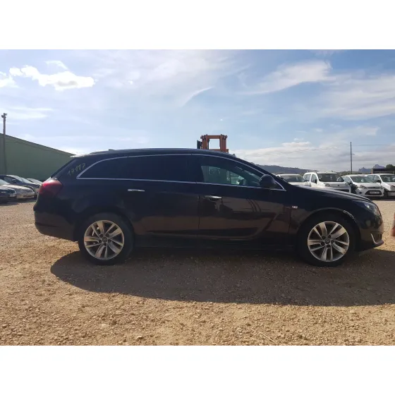 Opel INSIGNIA A SPORTS TOURER (G09) 2015