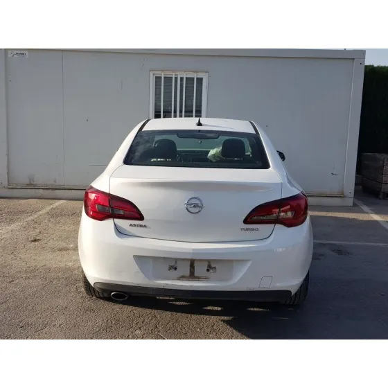 OPEL ASTRA J LIM. 4TÜRIG '2013 BUSINESS BLANCO