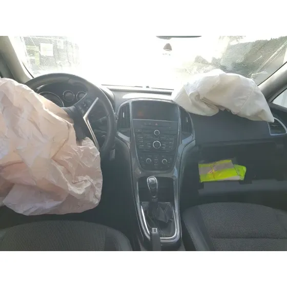 OPEL ASTRA J LIM. 4TÜRIG '2013 BUSINESS BLANCO