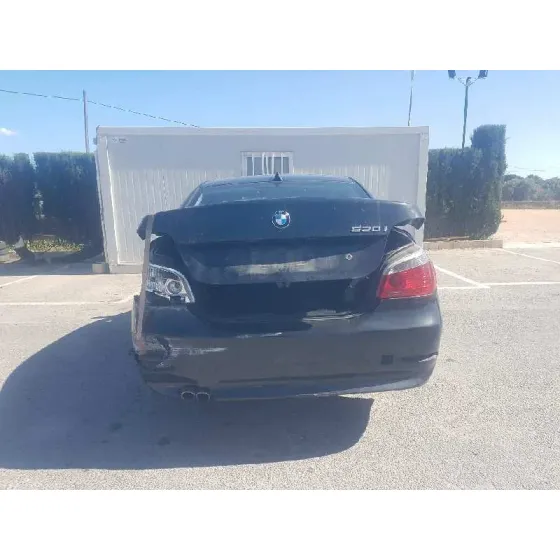 BMW SERIE 5 BERLINA (E60) '2005 530I AZUL
