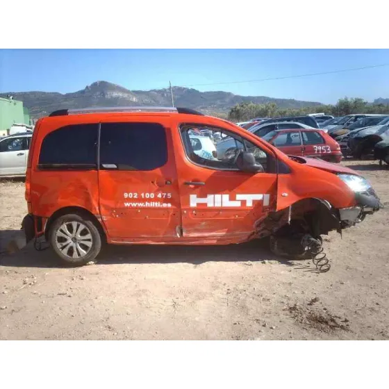 CITROEN BERLINGO STATION WAGON '2012 XTR ROJO