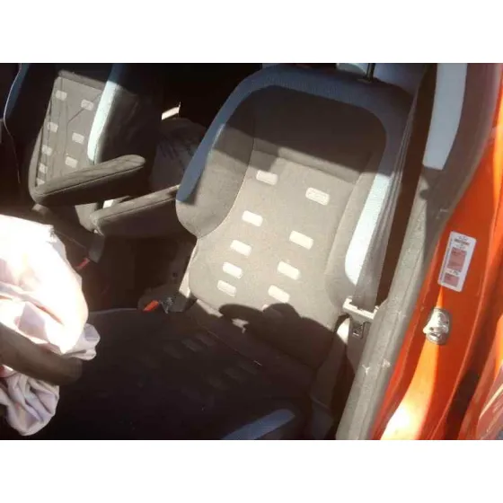 CITROEN BERLINGO STATION WAGON '2012 XTR ROJO