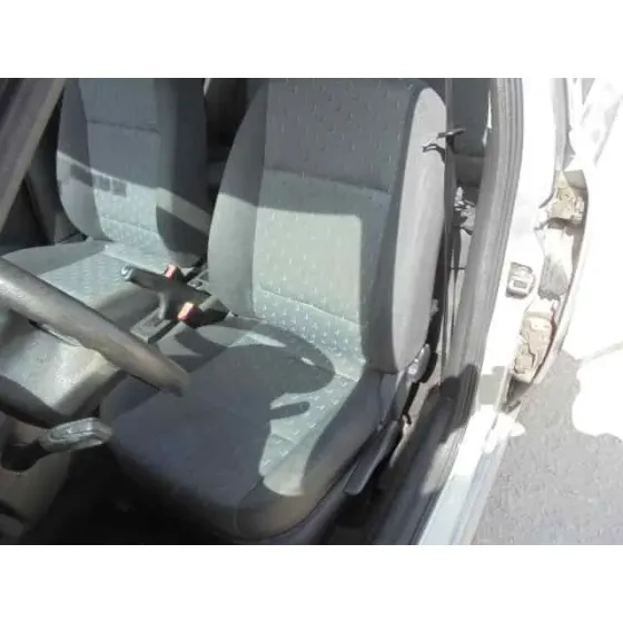 SKODA OCTAVIA BERLINA (1U2) '2004 AMBIENTE GRIS
