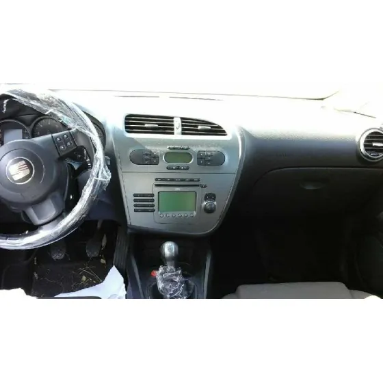 SEAT LEON (1P1) '2007 STYLANCE / STYLE NEGRO
