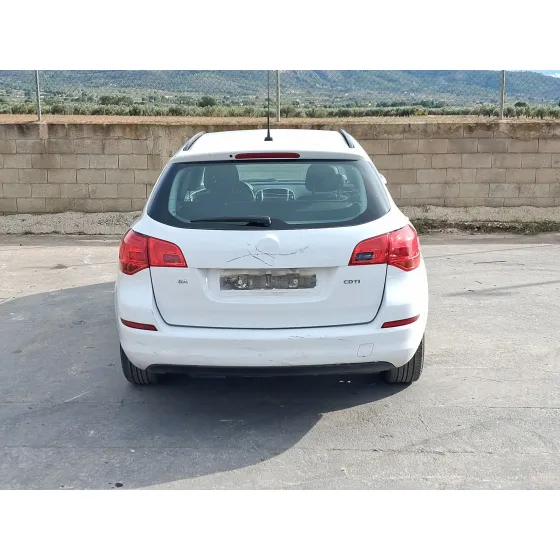 Opel ASTRA J SPORTS TOURER (P10) 2010