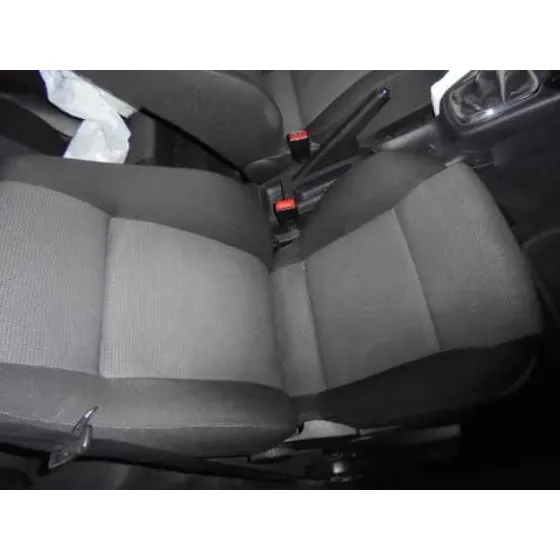 VOLKSWAGEN GOLF IV BERLINA (1J1) '2003 ADVANCE AZUL