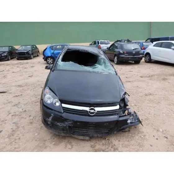 OPEL ASTRA H BERLINA '2005 COSMO NEGRO