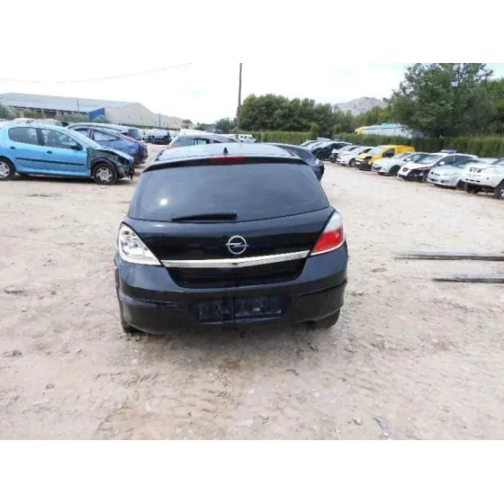 OPEL ASTRA H BERLINA '2005 COSMO NEGRO