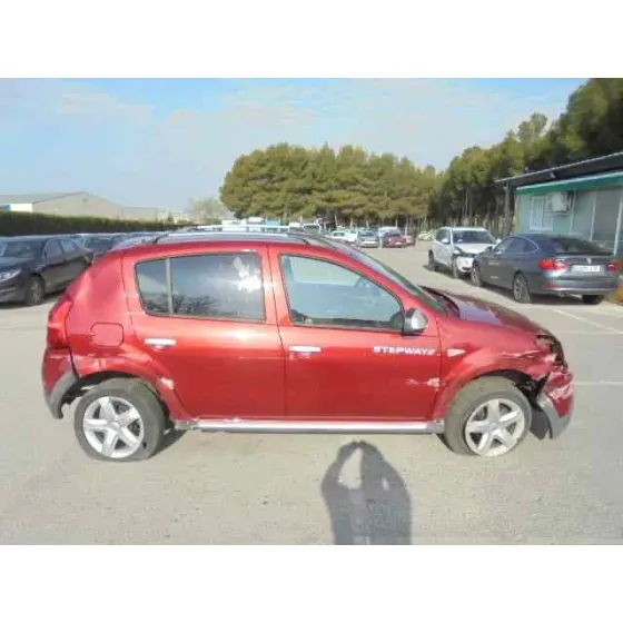 DACIA SANDERO '2010 STEPWAY GRANATE