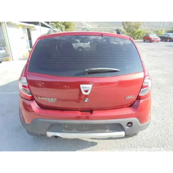 DACIA SANDERO '2010 STEPWAY GRANATE