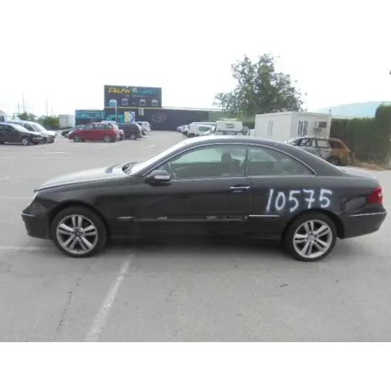 MERCEDES CLASE CLK (W209) COUPE '2006 220 CDI (209.308) NEGRO